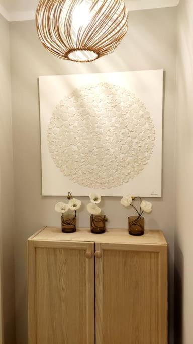 La Cabane, Entierement Renove Decoration Soignee แว็งแซ็นน์ ภายนอก รูปภาพ